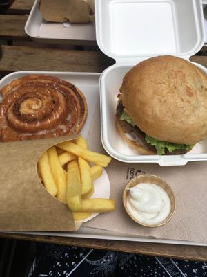 Season burger, fries, aioli and cinnamon bun at Season Square in Paris