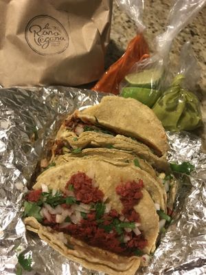 Mhhh los taquitos, deliciosos 👌🏼😍 at La Rana Vegana in Cabo San Lucas