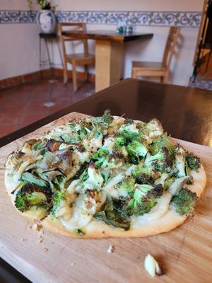 La Rana Vegana Pizza at La Rana Vegana in Cabo San Lucas