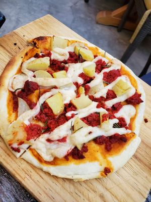 Chorizo Pizza at La Rana Vegana in Cabo San Lucas