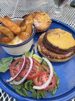  Round burger and potato wedges   at La Rana Vegana in Cabo San Lucas
