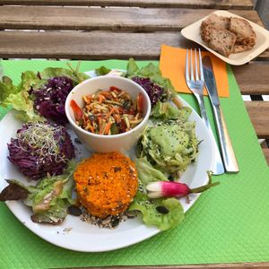 L‘Essentiel, Montpellier at L'Essentiel Saveurs Crues in Montpellier