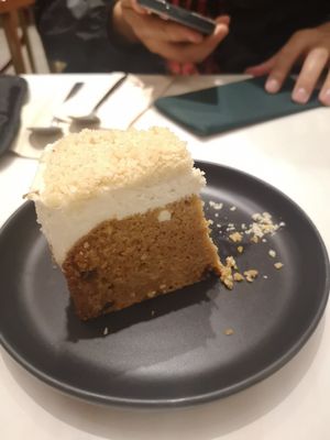 Carrot Cake at Veganerie - Siam Paragon in Bangkok