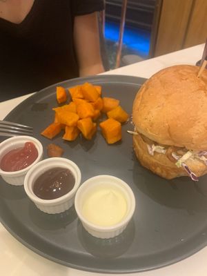 Pulled pork burger at Veganerie - Siam Paragon in Bangkok