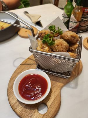 Nuggets at Veganerie - Siam Paragon in Bangkok
