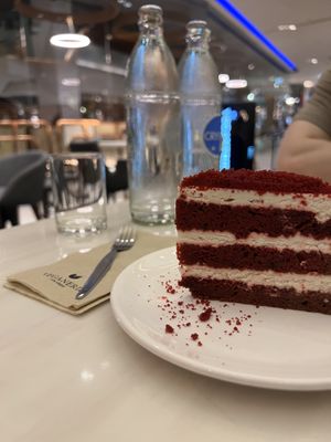 Ted velvet cake   at Veganerie - Siam Paragon in Bangkok