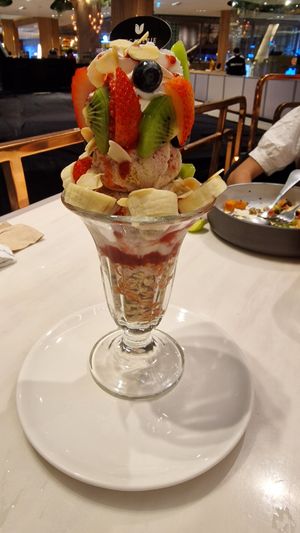 These guys do us proud.... at Veganerie - Siam Paragon in Bangkok