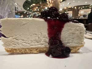 Perfect blueberry cheese pie  #Veganuary at Veganerie - Siam Paragon in Bangkok