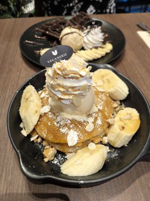 Absolutely favorite dessert! ❤️ at Veganerie - Siam Paragon in Bangkok