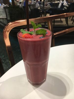 Flat belly smoothie  at Veganerie - Siam Paragon in Bangkok