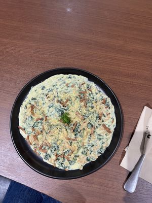 Red lentil pasta with cashew cheese sauce and nutritional yeast (25g protein)  at Veganerie - Ratchathewi in Bangkok