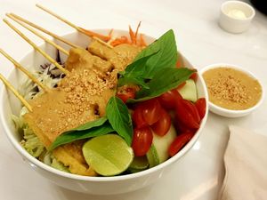 Vegan food at Veganerie - Siam Paragon in Bangkok