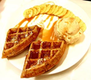 Desserts at Veganerie - Siam Paragon in Bangkok