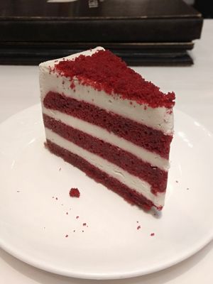 Red Velvet Cake at Veganerie - Siam Paragon in Bangkok