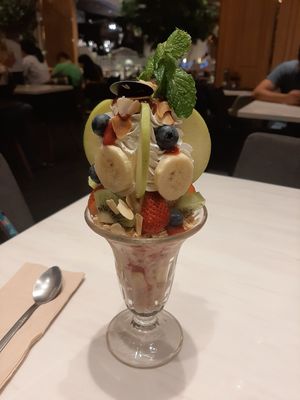 Sundae at Veganerie - Siam Paragon in Bangkok