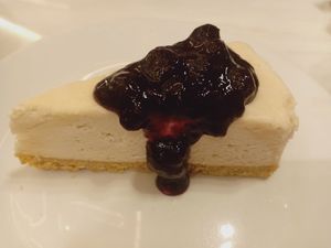 So heaven 🥰🥰🥰 at Veganerie - Siam Paragon in Bangkok