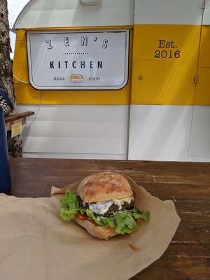 Deluxe burger at Zens Kitchen Food Truck in Murchison