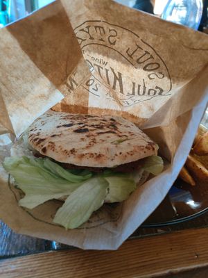 Falafel burguer at Soul Kitchen in Avila