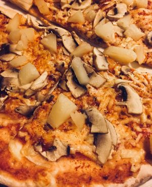 Mushroom and pineapple  at Pizzeria Verace in Santiago