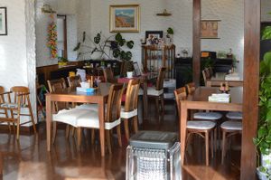 Dining room at Sakuya Guesthouse in Fujikawaguchiko