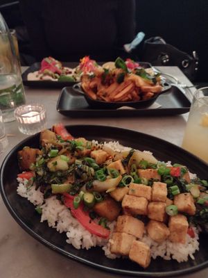 Generous general TSO, kimchi fries, tacos at LOV - McGill in Montreal