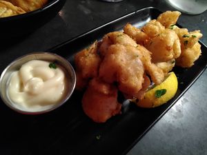 Calamaris like ou Beignet d'artichaud at LOV - McGill in Montreal