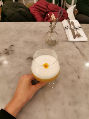 Peachy Keen cocktail at LOV - McGill in Montreal