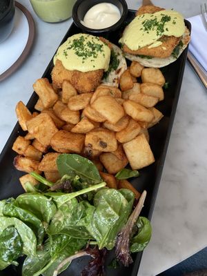 Vegan Tofu Benedict  at LOV - McGill in Montreal