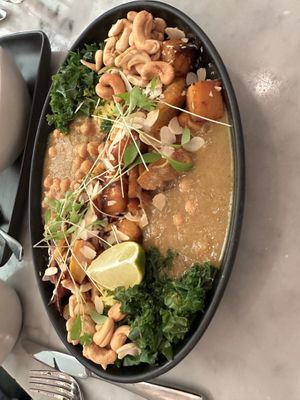   at LOV - McGill in Montreal