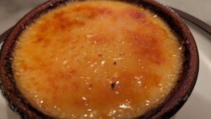 Creme brulee -- good but not great -- texture had too much liquid at LOV - McGill in Montreal