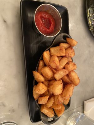 Hash Browns  at LOV - McGill in Montreal