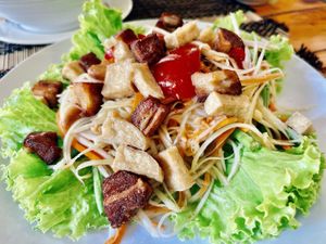 Somtum with crispy pork at Vegan Heaven in Chiang Mai