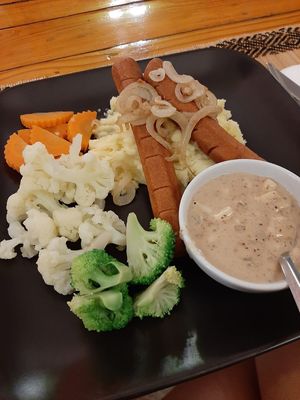 Bangers and Mash  at Vegan Heaven in Chiang Mai