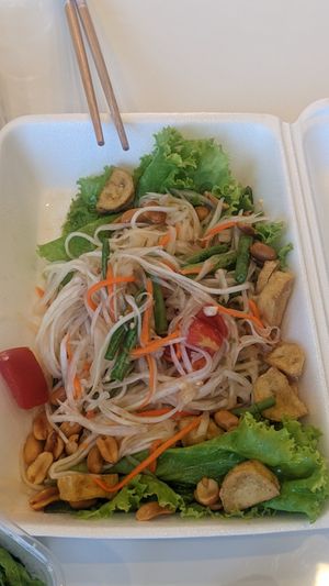 Papaya salad at Vegan Heaven in Chiang Mai