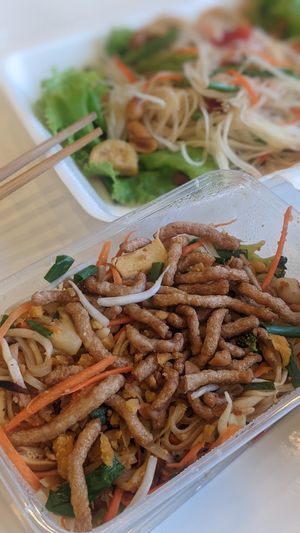 Pad Thai at Vegan Heaven in Chiang Mai