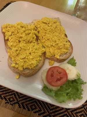 Tofu revuelto  at Vegan Heaven in Chiang Mai