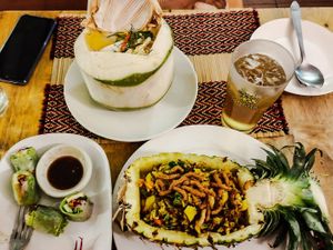 Dinner at Vegan Heaven in Chiang Mai