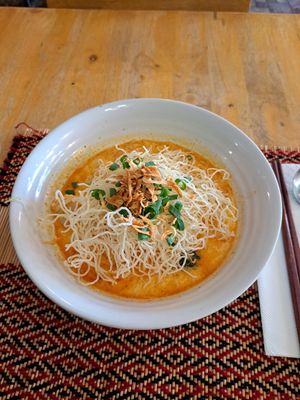 KHAO SOI #Veganuary at Vegan Heaven in Chiang Mai