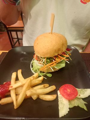 Burger at Vegan Heaven in Chiang Mai