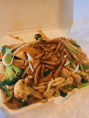 Pad Thai   at Vegan Heaven in Chiang Mai