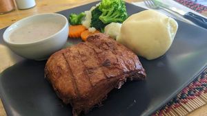 Steak with mashed patatoes at Vegan Heaven in Chiang Mai