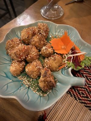 Crispy cauliflowerr  at Vegan Heaven in Chiang Mai
