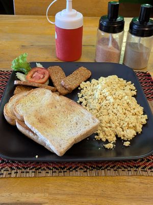 Scrambled Tofu with Tempeh at Vegan Heaven in Chiang Mai