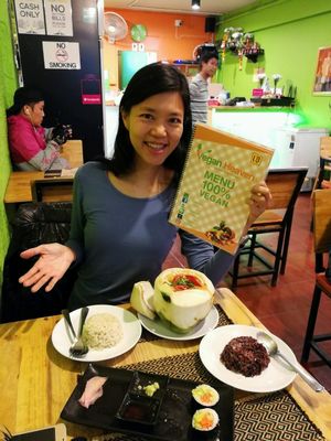 Delicious vegan dinner  at Vegan Heaven in Chiang Mai