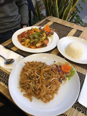 Pad thai noodle and sweet & sour with tempeh and rice. at Vegan Heaven in Chiang Mai