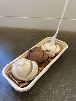 Brown sugar vanilla, chocolate tahini super cookie, and mint brownie   at Frankie & Jo's - Capitol Hill in Seattle