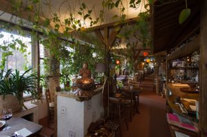 The Zodiac has an unbelievably calm atmosphere, even when it's crowded. at Zodiac - Die Andere Pizza in Essen