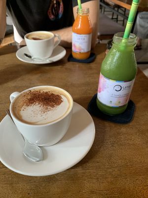 Cappuccino and juices  at Sayuri Healing Food in Ubud