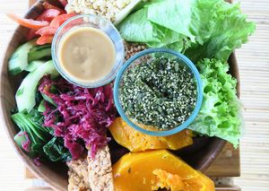 Salad bow and a side of tempeh at Sayuri Healing Food in Ubud