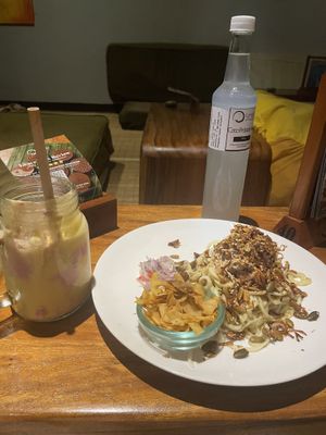 Raw Pad Thai  at Sayuri Healing Food in Ubud